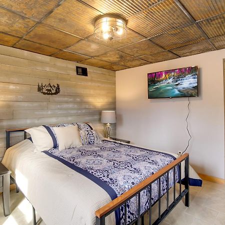 Gatlinburg Mountain Cabin With Hot Tub, Deck And Games Kültér fotó