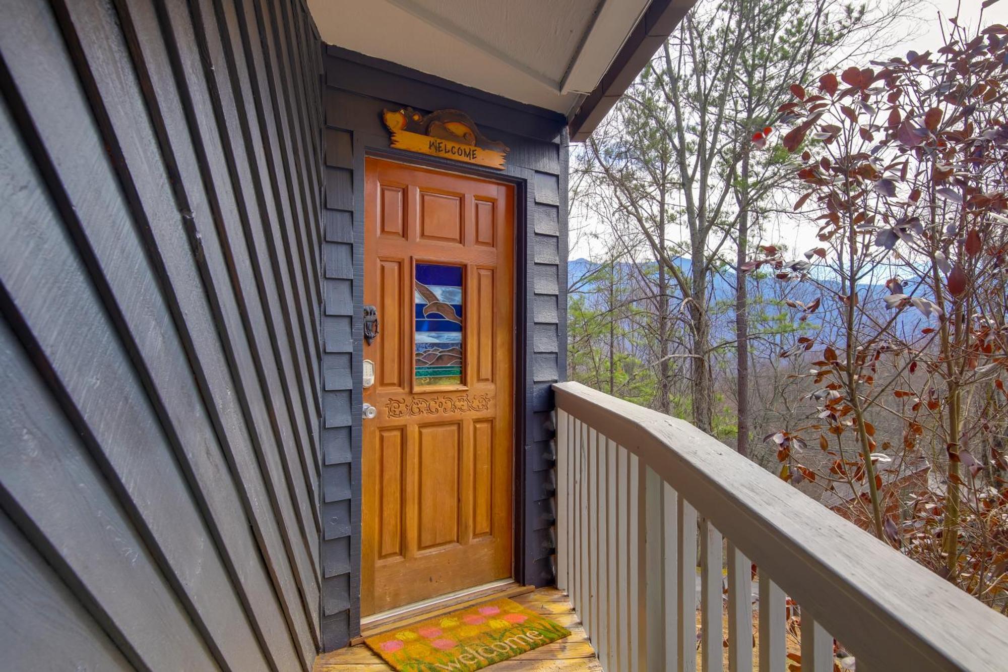 Gatlinburg Mountain Cabin With Hot Tub, Deck And Games Kültér fotó